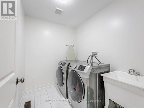 87 Willoughby Way, New Tecumseth, ON - Indoor Photo Showing Laundry Room