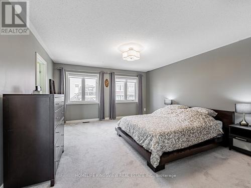 87 Willoughby Way, New Tecumseth, ON - Indoor Photo Showing Bedroom