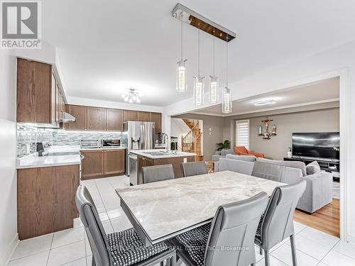 87 Willoughby Way, New Tecumseth, ON - Indoor Photo Showing Dining Room
