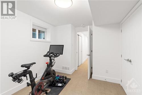 379 Dominion Avenue, Ottawa, ON - Indoor Photo Showing Gym Room