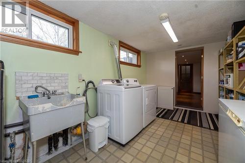 775 21St Street E, Owen Sound, ON - Indoor Photo Showing Laundry Room