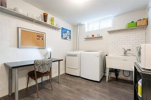 149 New Lakeshore Road, Port Dover, ON - Indoor Photo Showing Laundry Room