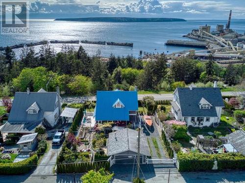 5662 Marine Ave, Powell River, BC - Outdoor With Body Of Water With View