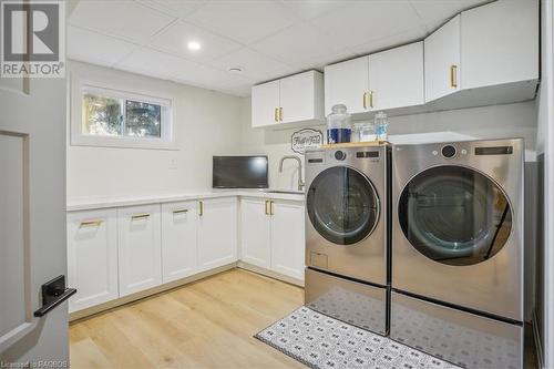 130 Gordon Owen Drive, Kemble, ON - Indoor Photo Showing Laundry Room