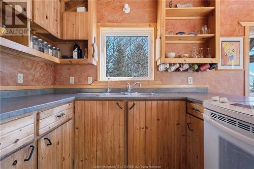 3505 Route 915, Cape Enrage, NB - Indoor Photo Showing Kitchen With Double Sink