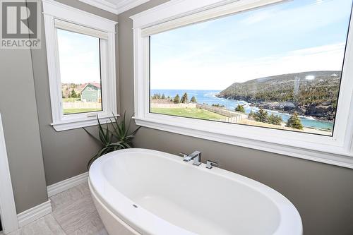 12 Stacks Lane, Outer Cove, NL - Indoor Photo Showing Bathroom