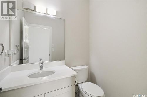 119 Marlatte Crescent, Saskatoon, SK - Indoor Photo Showing Bathroom