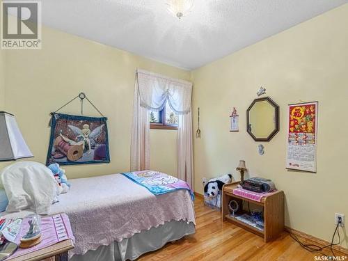 3341 Dieppe Street, Saskatoon, SK - Indoor Photo Showing Bedroom