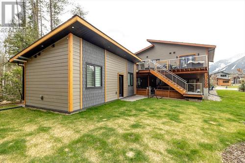 7 Single Track Way, Fernie, BC - Outdoor With Deck Patio Veranda With Exterior