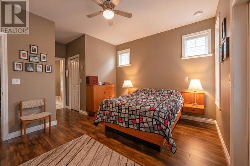 2450 Radio Tower Road Unit# 114, Oliver, BC - Indoor Photo Showing Bedroom