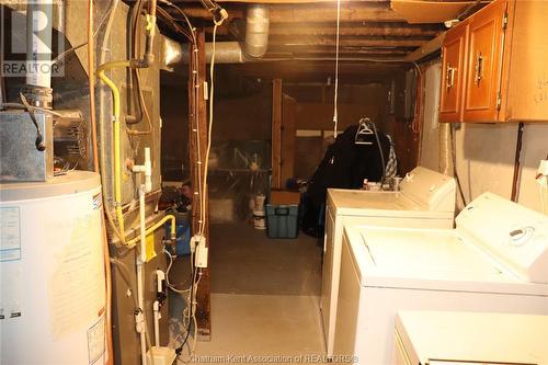131 Talbot Street West, Blenheim, ON - Indoor Photo Showing Laundry Room