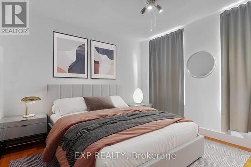 44 Mary Street, Brantford, ON - Indoor Photo Showing Bedroom