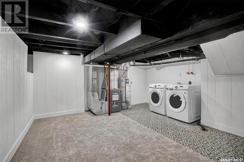 1108 19Th Street W, Saskatoon, SK - Indoor Photo Showing Laundry Room