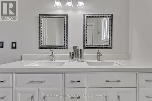 422 Marble Point Road, Marmora And Lake, ON - Indoor Photo Showing Bathroom
