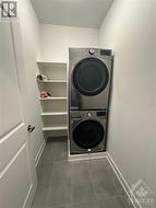 main level laundry - 