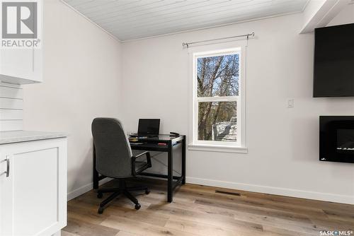 112 Green Avenue, Regina Beach, SK - Indoor Photo Showing Office