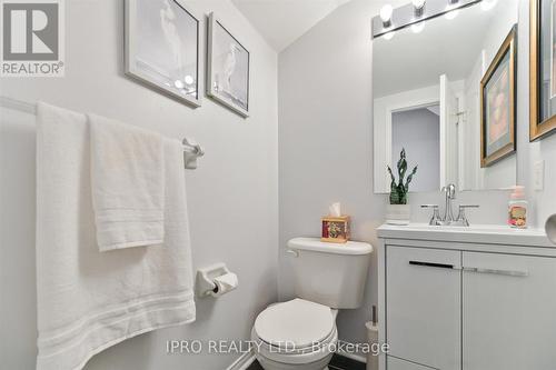67 - 760 Lawrence Avenue W, Toronto, ON - Indoor Photo Showing Bathroom