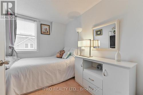 67 - 760 Lawrence Avenue W, Toronto, ON - Indoor Photo Showing Bedroom