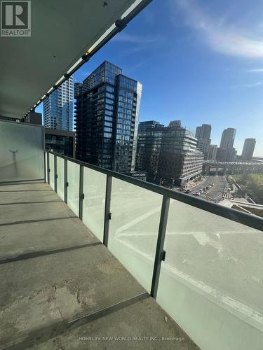 812 - 170 Fort York Boulevard, Toronto, ON - Outdoor With Balcony
