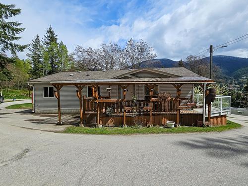 60 - 739 Highway 3A, Nelson, BC 