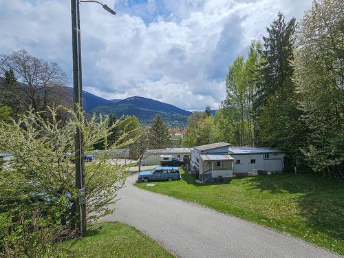 60 - 739 Highway 3A, Nelson, BC 