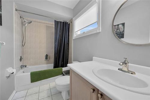 11 Pirie Drive|Unit #20, Dundas, ON - Indoor Photo Showing Bathroom