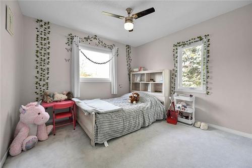 11 Pirie Drive|Unit #20, Dundas, ON - Indoor Photo Showing Bedroom