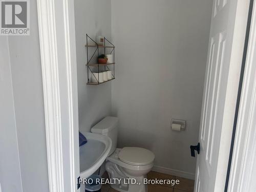 9 - 1328 Upper Sherman Avenue, Hamilton, ON - Indoor Photo Showing Bathroom