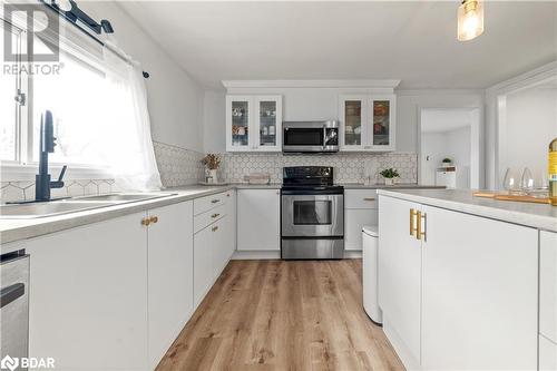 41 Baldwin Street, Belleville, ON - Indoor Photo Showing Kitchen With Double Sink