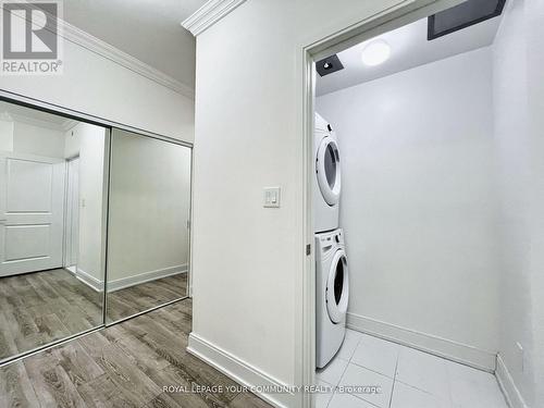 1202A - 9608 Yonge Street, Richmond Hill, ON - Indoor Photo Showing Laundry Room