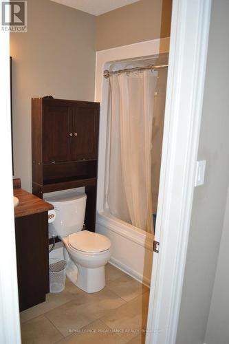 38 Cortland Crescent, Quinte West, ON - Indoor Photo Showing Bathroom