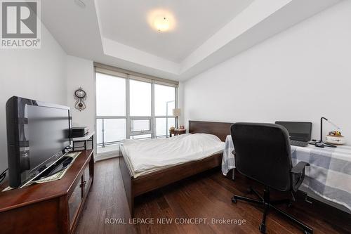 3203 - 2212 Lake Shore Boulevard W, Toronto, ON - Indoor Photo Showing Bedroom