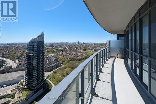 3203 - 2212 Lake Shore Boulevard W, Toronto, ON - Outdoor With Balcony With View With Exterior