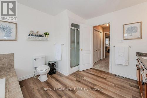 34 Treeview Drive, Woolwich, ON - Indoor Photo Showing Bathroom
