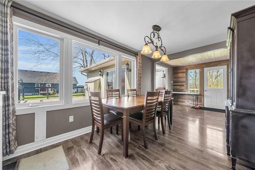 2970 Lakeshore Road, Dunnville, ON - Indoor Photo Showing Dining Room