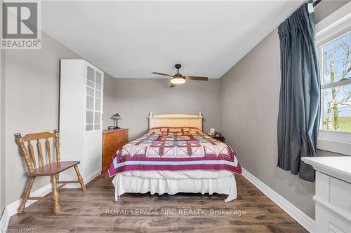 2970 Lakeshore Road, Haldimand, ON - Indoor Photo Showing Bedroom