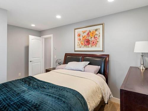 5805 Upper Booth Road, Kelowna, BC - Indoor Photo Showing Bedroom