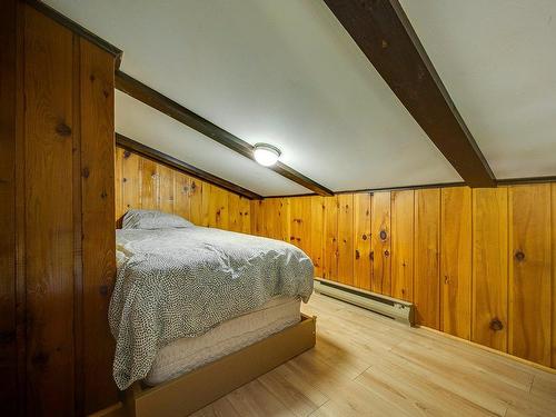 Chambre Ã Â coucher - 267 Ch. Des Bois-Blancs, Piedmont, QC - Indoor Photo Showing Other Room