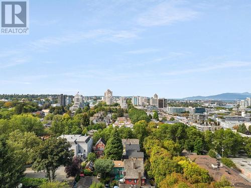 110 W 10Th Avenue, Vancouver, BC - Outdoor With View