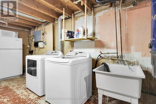 175 Banbury Rd, London, ON - Indoor Photo Showing Laundry Room