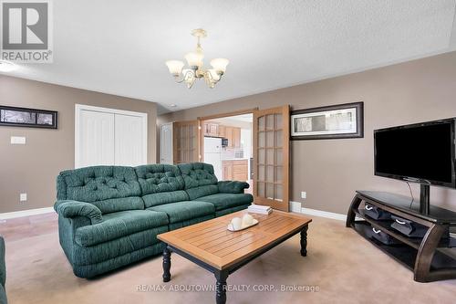 175 Banbury Road, London, ON - Indoor Photo Showing Living Room