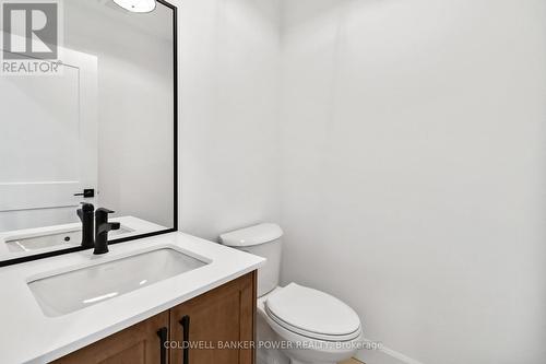 1623 Upper West Avenue, London, ON - Indoor Photo Showing Bathroom