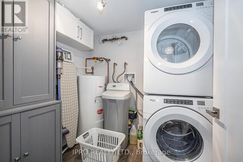 #211 - 104 Summit Ridge Drive, Guelph, ON - Indoor Photo Showing Laundry Room