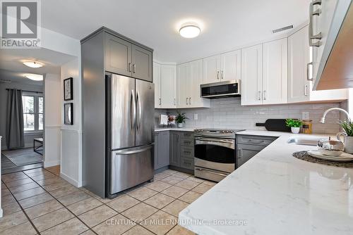 215 Main Street E, Shelburne, ON - Indoor Photo Showing Kitchen With Stainless Steel Kitchen