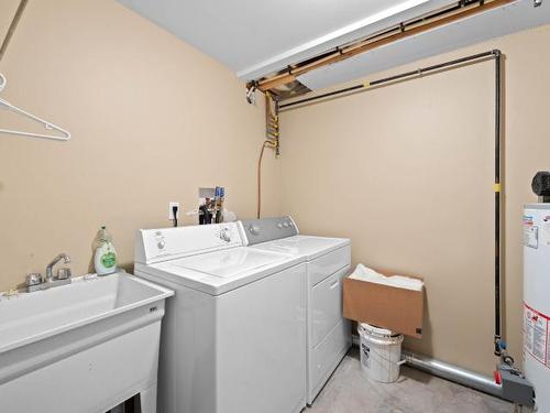 4810 Pine Ridge Way, Logan Lake, BC - Indoor Photo Showing Laundry Room