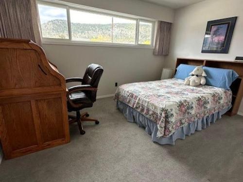 2300 Langley Street, Merritt, BC - Indoor Photo Showing Bedroom