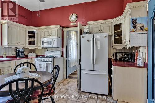 4225 Highway 7, Asphodel-Norwood, ON - Indoor Photo Showing Kitchen