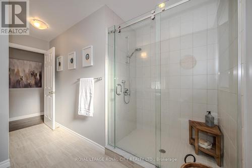 74 Stafford Street, Centre Wellington, ON - Indoor Photo Showing Bathroom