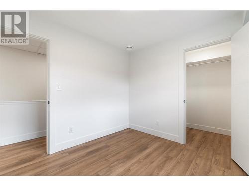 981 12 Street Se Unit# 26, Salmon Arm, BC - Indoor Photo Showing Other Room