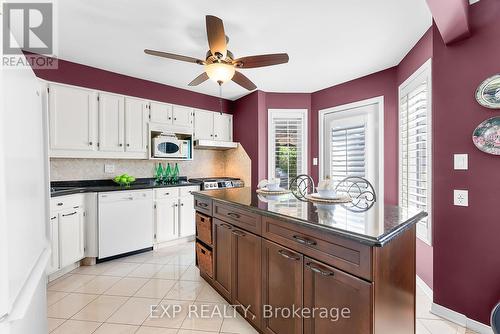 22 Sikorski Avenue, St. Catharines, ON - Indoor Photo Showing Kitchen